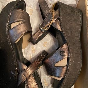 Born Dujour Wedge heels